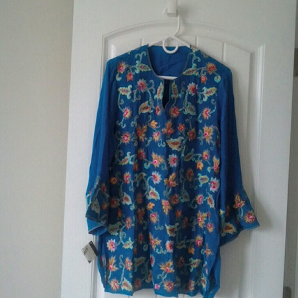 Blue Hand Embroidered Floral Blouse Top L - NWT